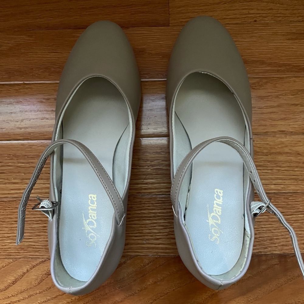 SoDanca Beige Dancing Heels